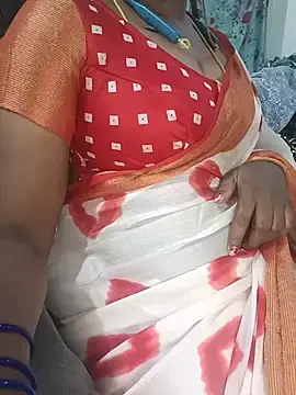 Stripchat Nude Webcam of Tamil-hotwife
