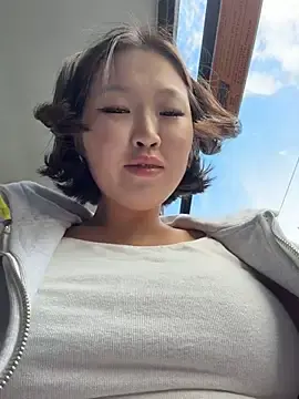 Stripchat Watch Live Sex Cams of CreamPuff-