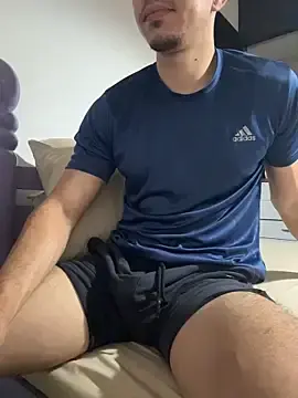 Stripchat Watch Live Sex Cams of Im_steven