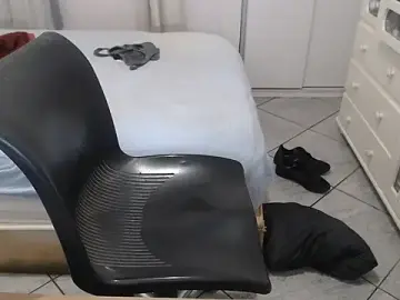 Stripchat Live Porn of MysterBearMG