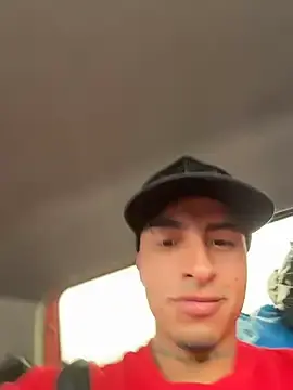 Stripchat Free Live Porn of willclayy