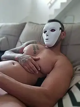 Stripchat Adult Webcam of badbrown