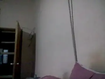 Stripchat Live Sex Cam of Marobronco