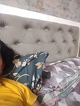 Stripchat Live Sex Cam of Soniya_Roy
