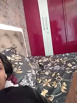 Stripchat Live Sex Cam of Soniya_Roy