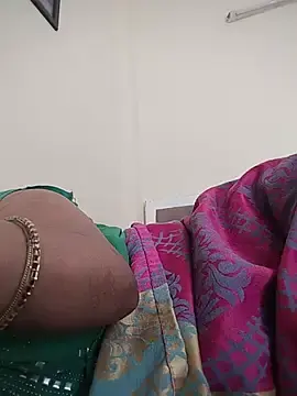 Stripchat Live Sex Cam of Soniya_Roy