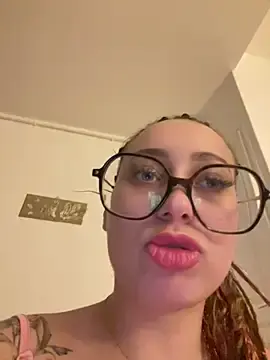 Stripchat Sex Chat of queenlo_xxx