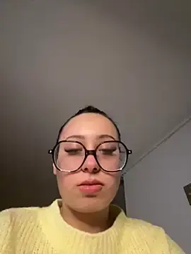 Stripchat Adult Webcam of queenlo_xxx