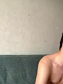 Stripchat Adult Video Chat of Bengamin_26