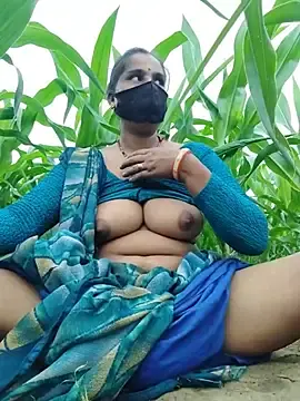 Stripchat Adult Webcam of Hey_Ziya