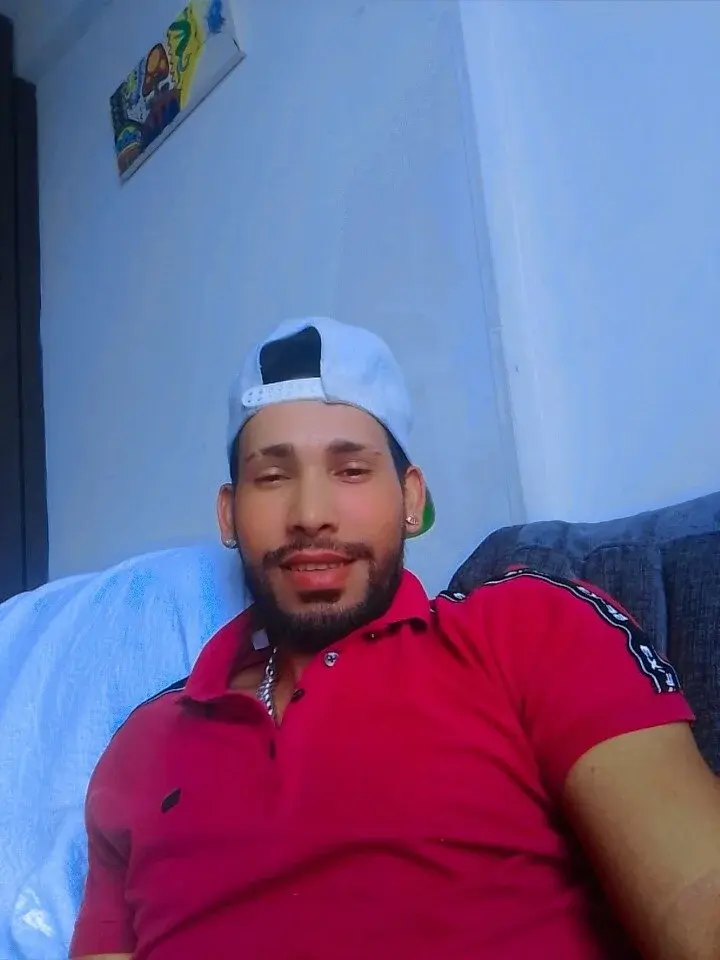 luis_23hot