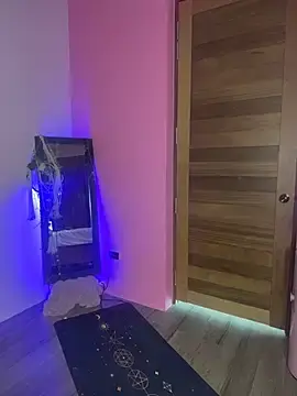Stripchat Live Sex of mommyselenafit_