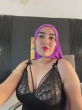 Stripchat Live Porn of Malika_Noor