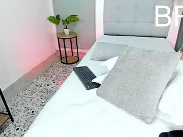 Stripchat Sex Cam of Samuelsantoss