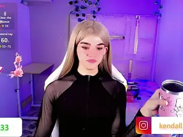Stripchat Live Sex Cam of Sophiaa_doll_