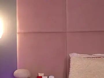 Stripchat Live Sex Cam of AlmaLuv