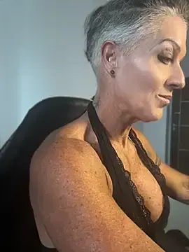Stripchat Watch Live Sex Cams of Devon2020
