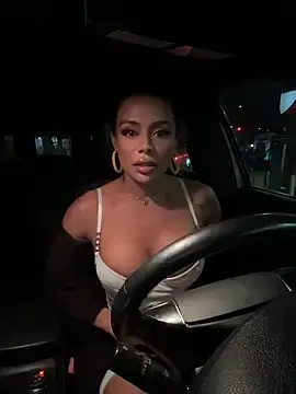 Stripchat Live Sex of HOT_LADY_777