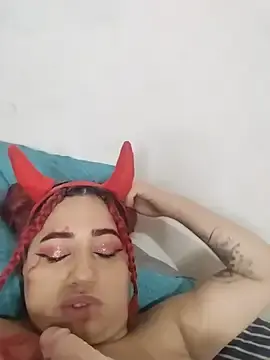 Stripchat Nude Webcam of Nicole_doll22