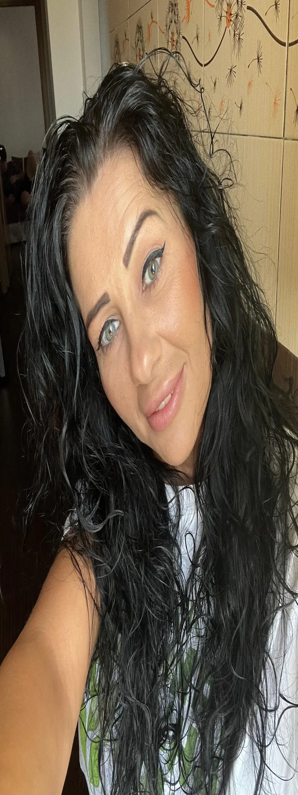 IRISWHITE17
