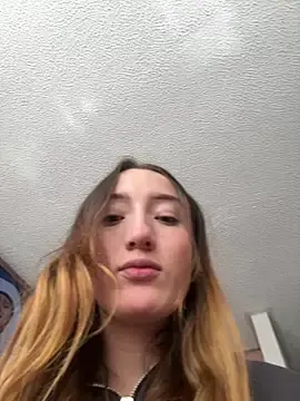 Stripchat Sex Chat of Valery_Salmons
