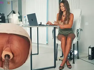 Stripchat Live Sex Cam of art_porno