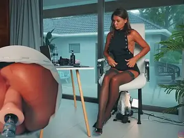 Stripchat Live Sex Cam of art_porno