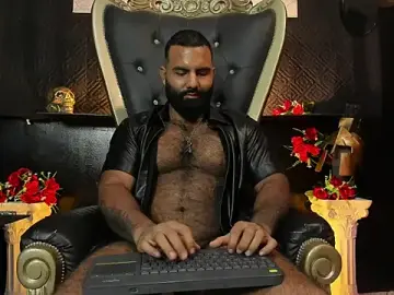 Stripchat Live Sex of BeardAndrew