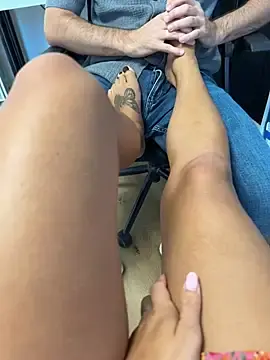 Stripchat Watch Live Sex Cams of Hii_Lolla