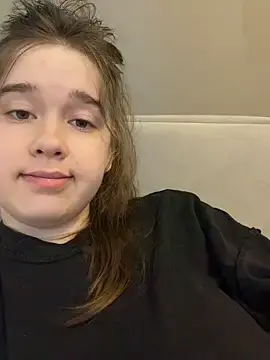 Stripchat Sex Chat of HornyGirlH