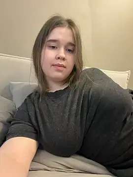Stripchat Private Sex Chat of HornyGirlH
