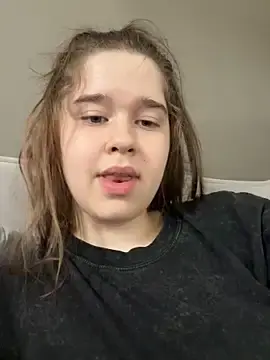 Stripchat Live Porn of HornyGirlH