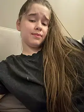 Stripchat Best live sex cam show of HornyGirlH