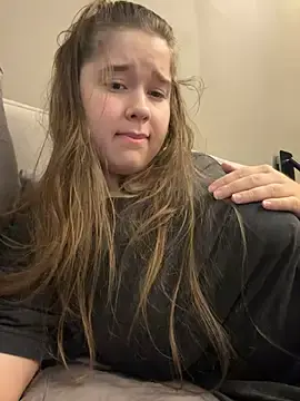Stripchat Live Sex Cam of HornyGirlH