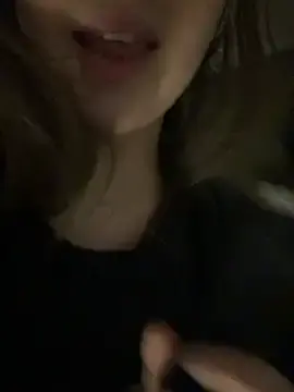 Stripchat Free Porn Cam of HornyGirlH