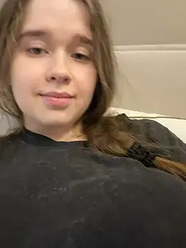 Stripchat Sex Cam of HornyGirlH