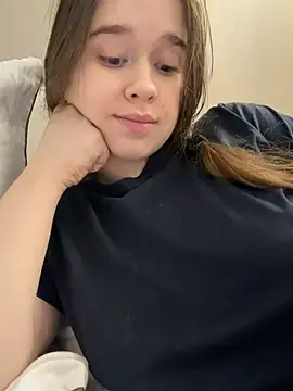 Stripchat Live Porn of HornyGirlH
