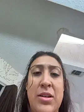 Stripchat Watch Live Sex Cams of SonnySoless2