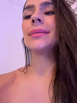 Stripchat Best Webcam of Mau_White