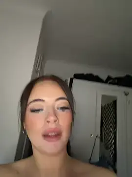 Stripchat Adult Video Chat of Saelyxiaaaxo