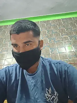Stripchat Live Sex of BeardKingoBack