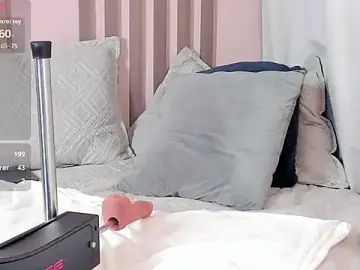 Stripchat Free Porn Cam of ateneaa_lux