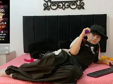 Stripchat Sex Cam of LunayDream