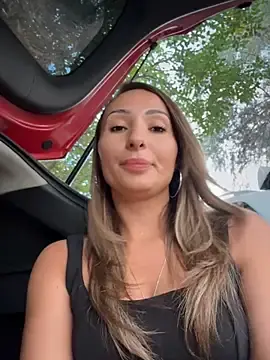 Stripchat Live Porn of Wonder_Kari