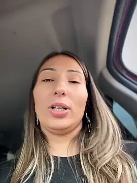 Stripchat Best live sex cam show of Wonder_Kari