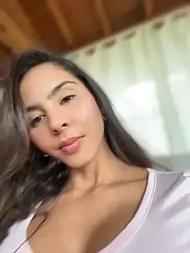 Stripchat Free Porn Cam of RouseColins
