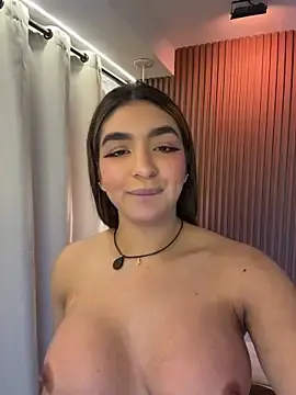 Stripchat Sex Cam of jenn_fit