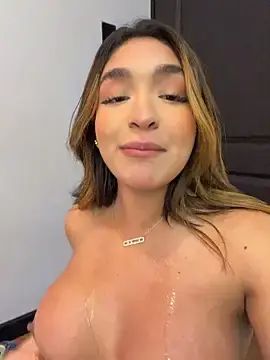 Stripchat Best live sex cam show of jenn_fit