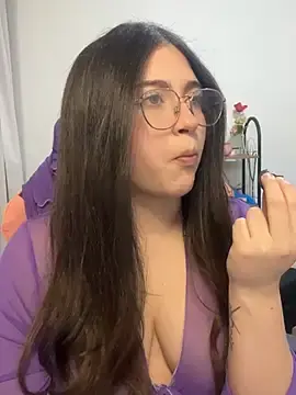 Stripchat Free Porn Cam of valentinauwu