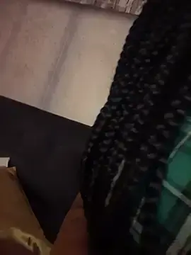 Stripchat Best live sex cam show of SweetCheeksXXX